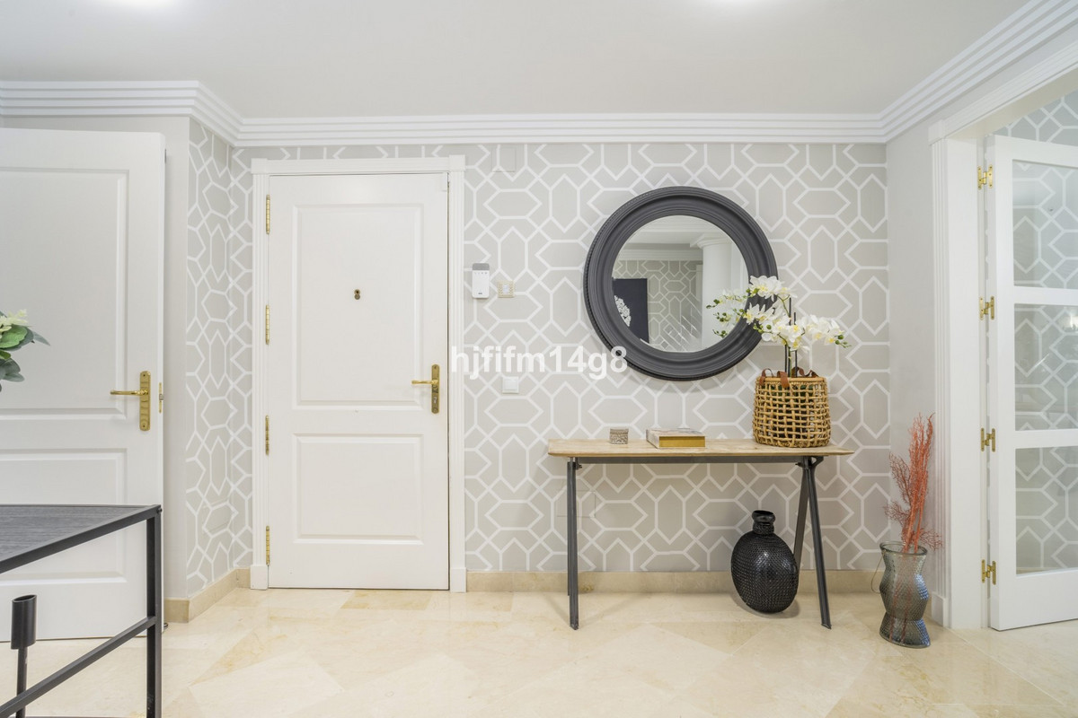Se vende Apartamento Planta Baja de 2 dormitorios en Costa Del Sol, Málaga, España