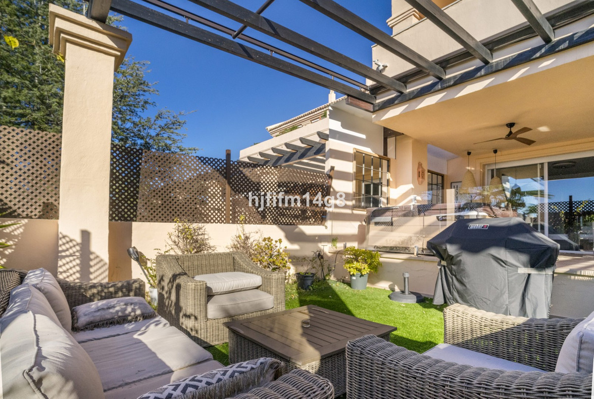 Se vende Apartamento Planta Baja de 2 dormitorios en Costa Del Sol, Málaga, España