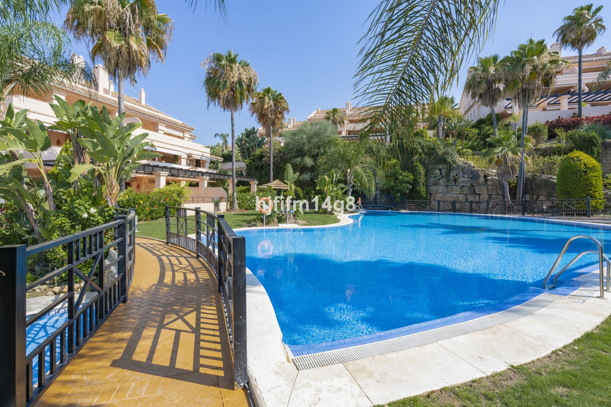 Se vende Apartamento Planta Baja de 2 dormitorios en Costa Del Sol, Málaga, España