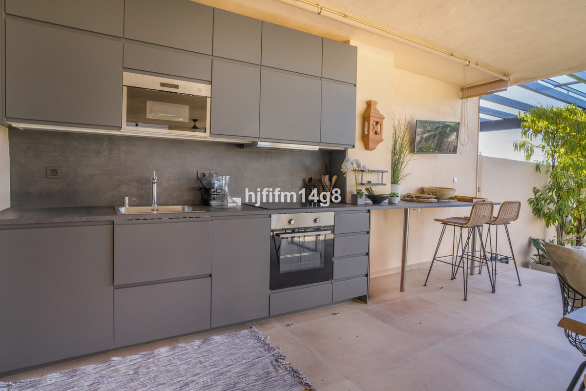Se vende Apartamento Planta Baja de 2 dormitorios en Costa Del Sol, Málaga, España