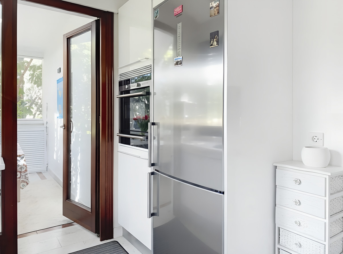 Se vende Apartamento Planta Media de 2 dormitorios en Costa Del Sol, Málaga, España