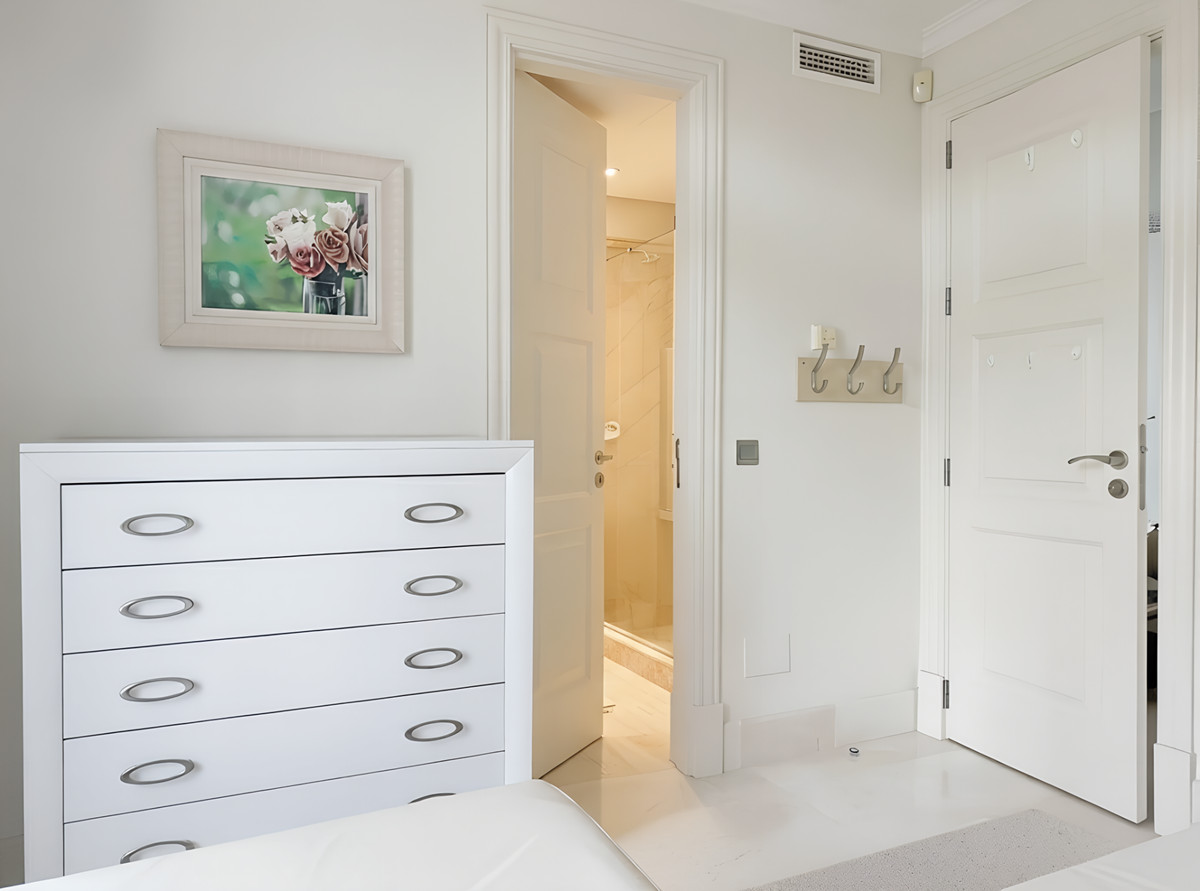 Se vende Apartamento Planta Media de 2 dormitorios en Costa Del Sol, Málaga, España