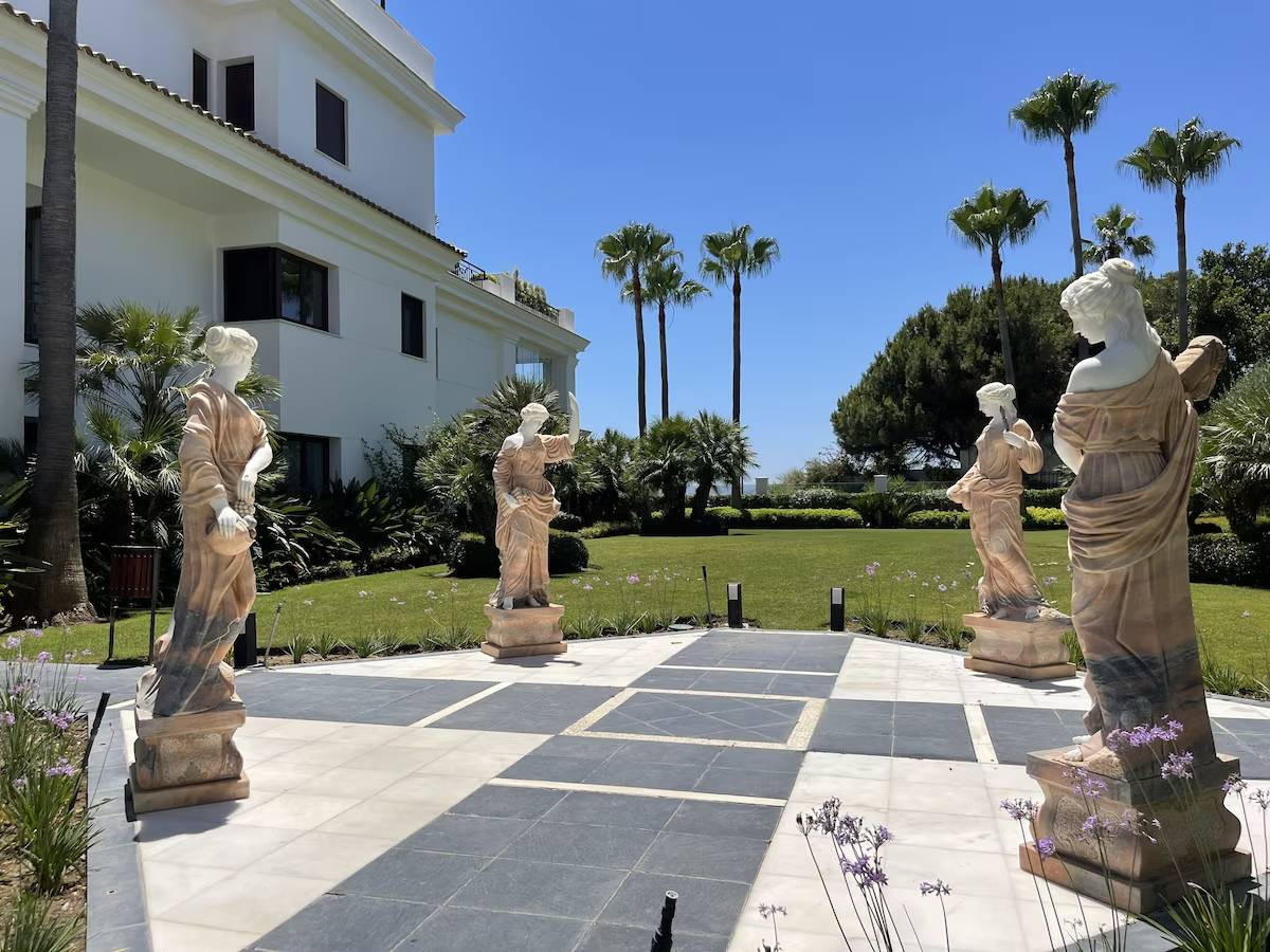 Se vende Apartamento Planta Media de 2 dormitorios en Costa Del Sol, Málaga, España