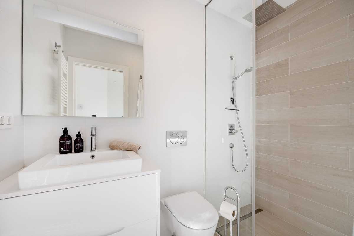 3 Bed Apartment for sale in Las Colinas Golf Costa Blanca, Alicante, Spain