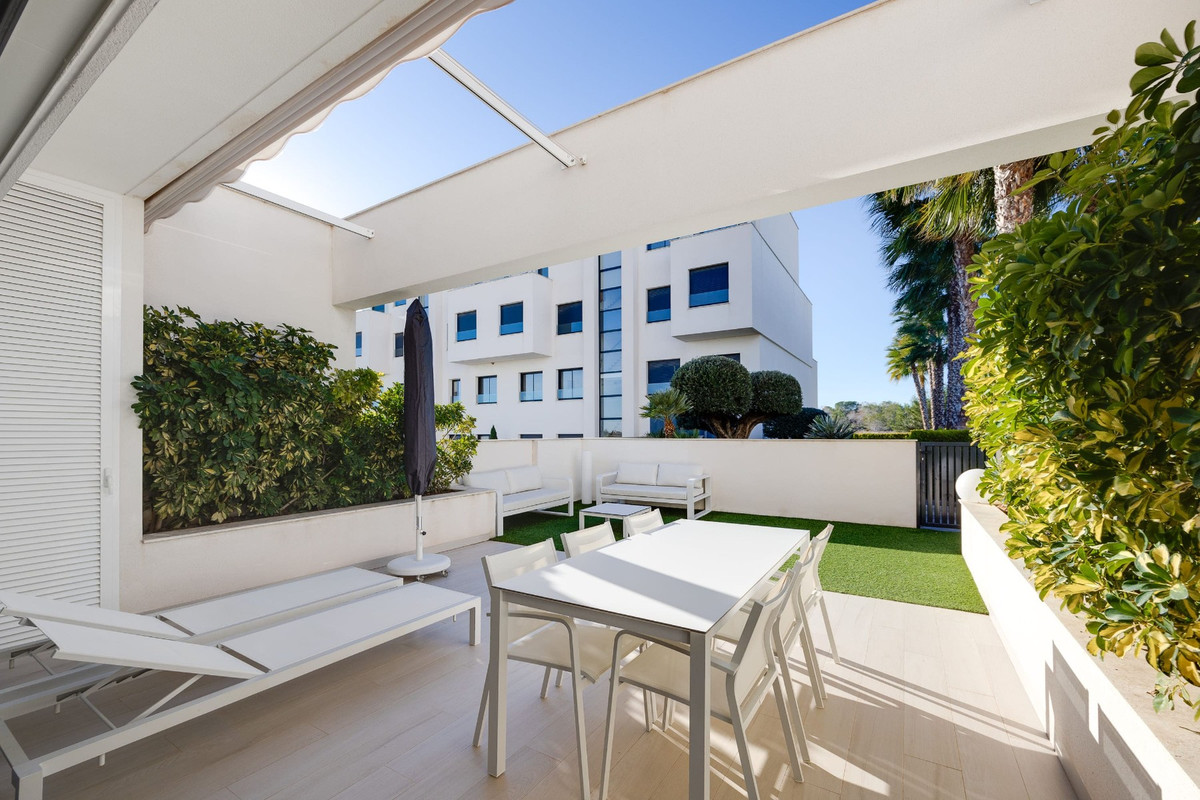 3 Bed Apartment for sale in Las Colinas Golf Costa Blanca, Alicante, Spain