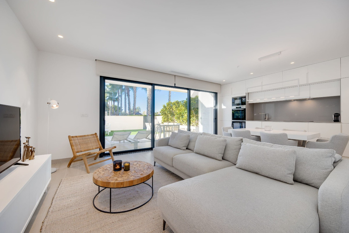 3 Bed Apartment for sale in Las Colinas Golf Costa Blanca, Alicante, Spain