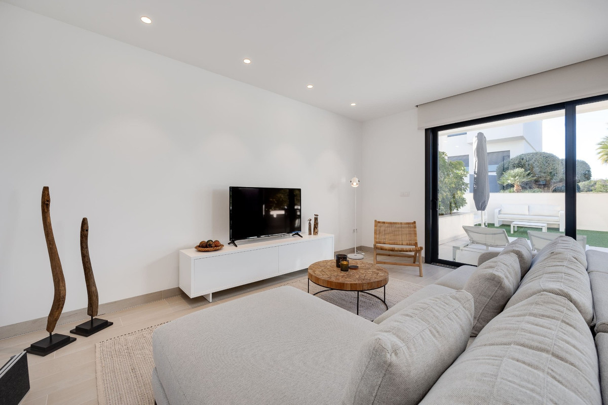 3 Bed Apartment for sale in Las Colinas Golf Costa Blanca, Alicante, Spain
