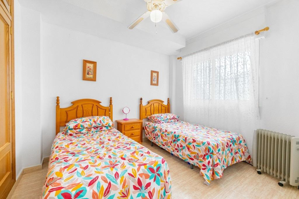 Se vende Apartamento Planta Baja de 1 dormitorios en Costa Blanca, Alicante, España