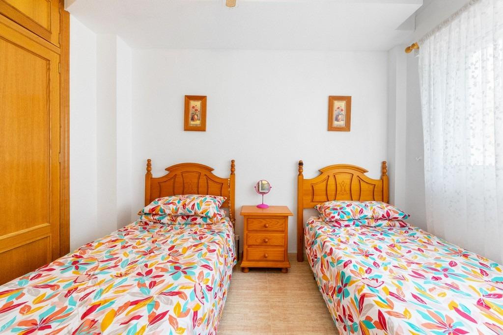 Se vende Apartamento Planta Baja de 1 dormitorios en Costa Blanca, Alicante, España