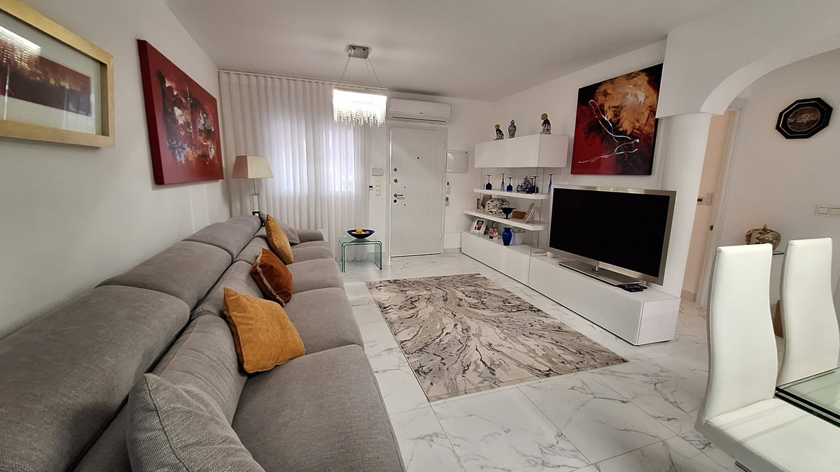 3 Bed Townhouse for sale in Guardamar Del Segura Costa Blanca, Alicante, Spain