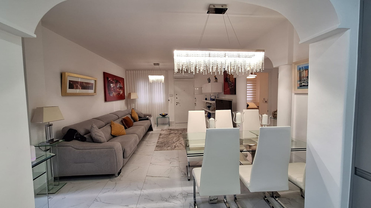 3 Bed Townhouse for sale in Guardamar Del Segura Costa Blanca, Alicante, Spain