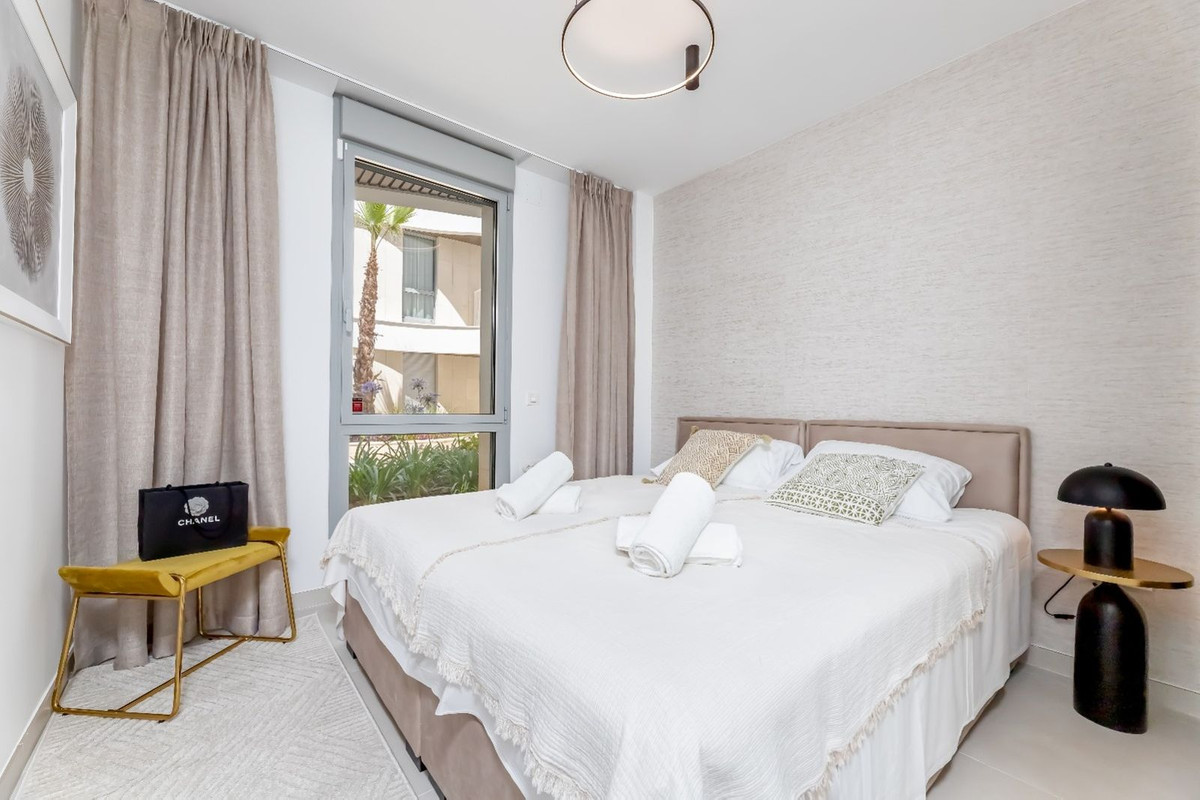2 Bed Apartment for sale in Elviria Costa Del Sol, Málaga, Spain