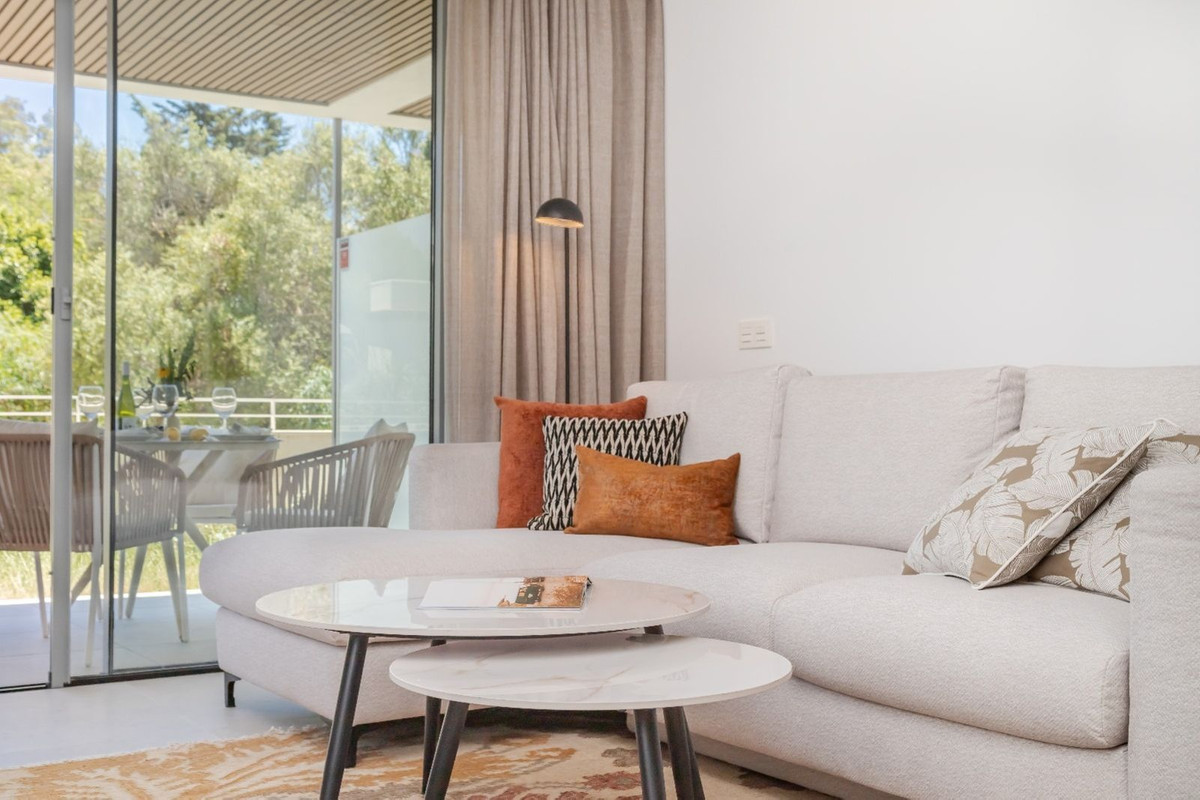 2 Bed Apartment for sale in Elviria Costa Del Sol, Málaga, Spain