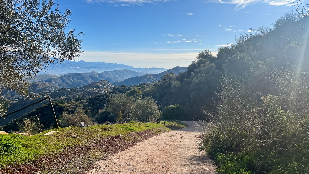 Se vende Bungalow de 3 dormitorios en Costa Del Sol East, Málaga, España