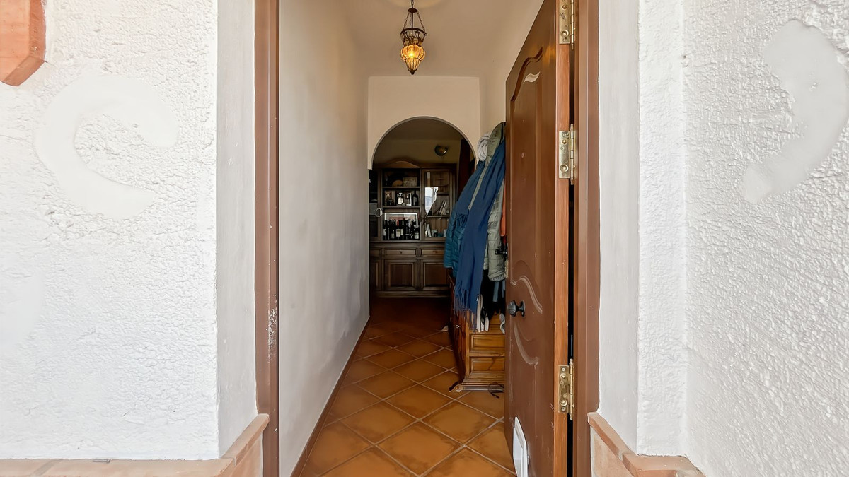 Se vende Bungalow de 3 dormitorios en Costa Del Sol East, Málaga, España