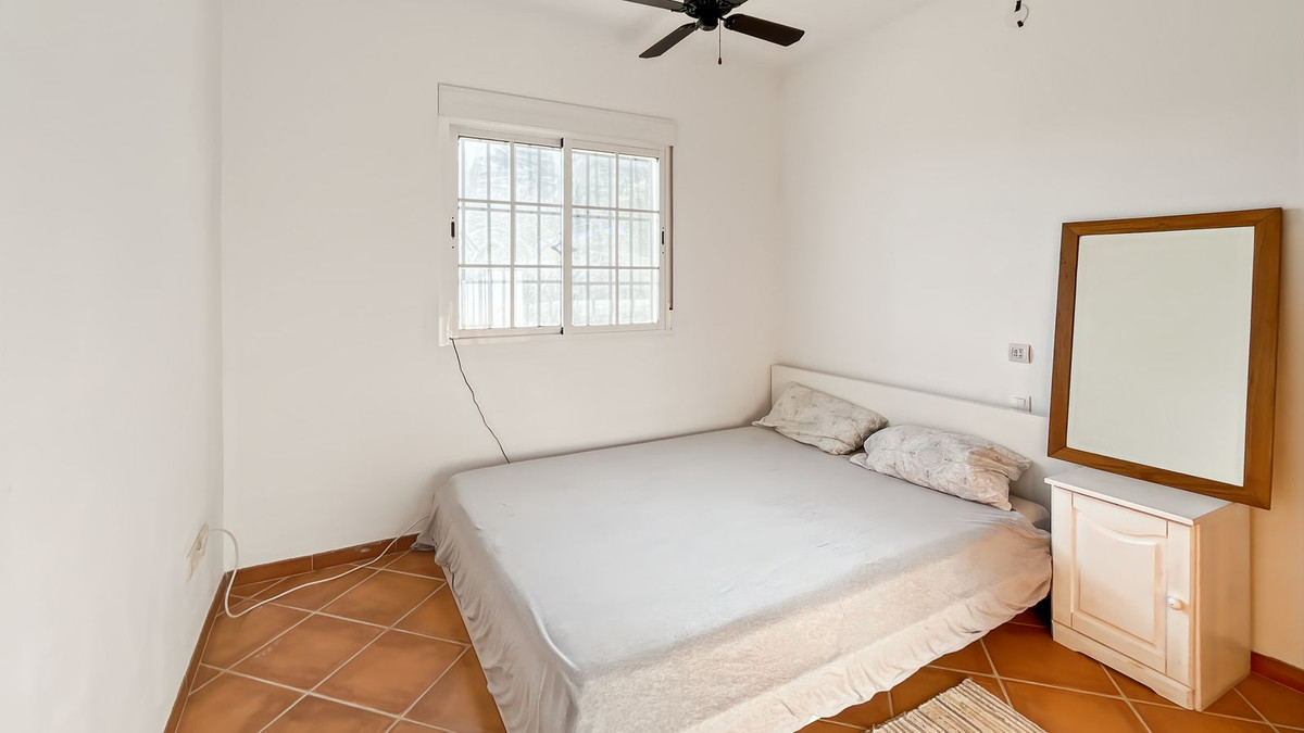 Se vende Bungalow de 3 dormitorios en Costa Del Sol East, Málaga, España