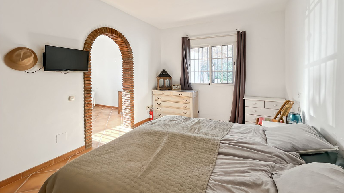 Se vende Bungalow de 3 dormitorios en Costa Del Sol East, Málaga, España