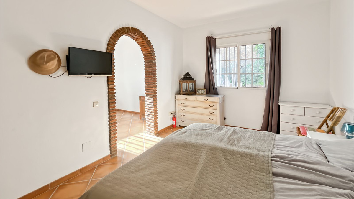 Se vende Bungalow de 3 dormitorios en Costa Del Sol East, Málaga, España