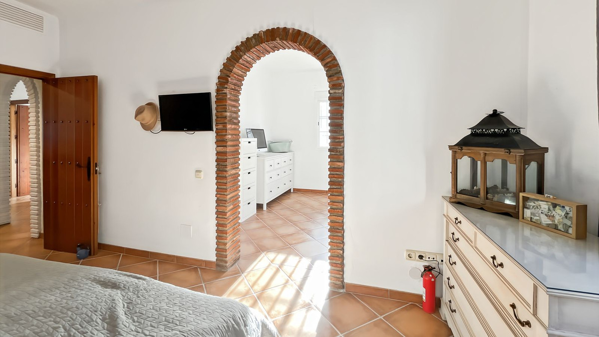 Se vende Bungalow de 3 dormitorios en Costa Del Sol East, Málaga, España