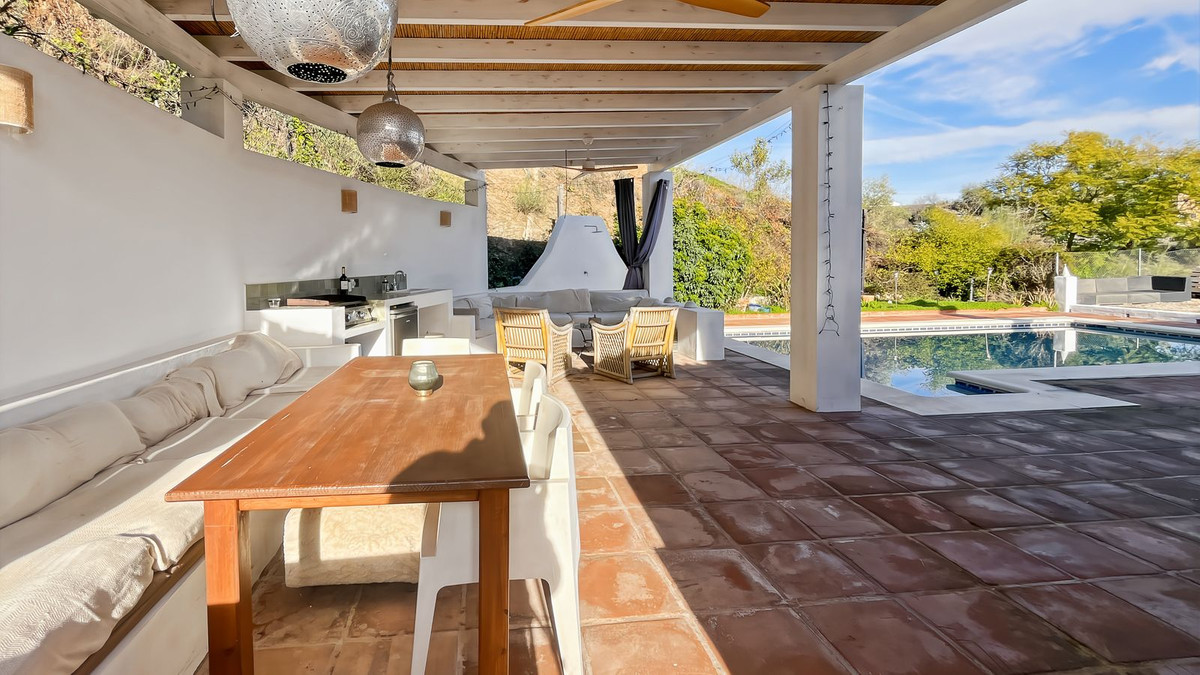 Se vende Bungalow de 3 dormitorios en Costa Del Sol East, Málaga, España