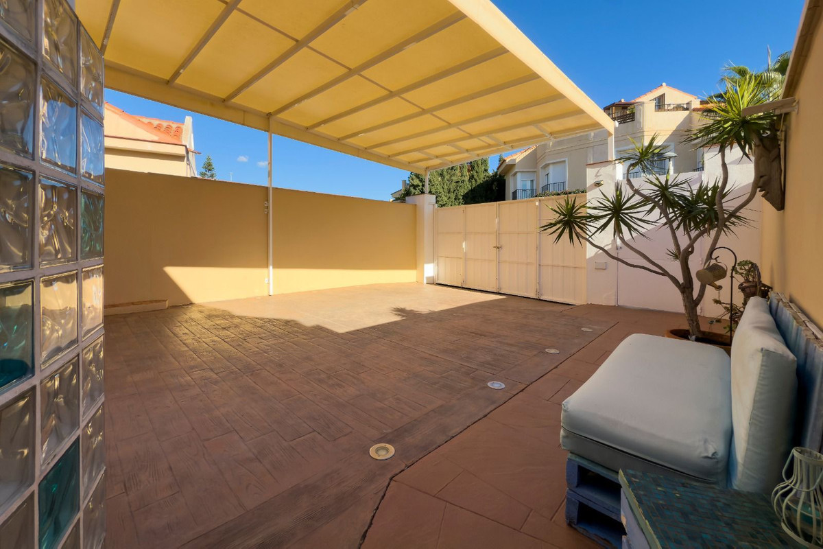 4 Bed Townhouse for sale in Riviera Del Sol Costa Del Sol, Málaga, Spain