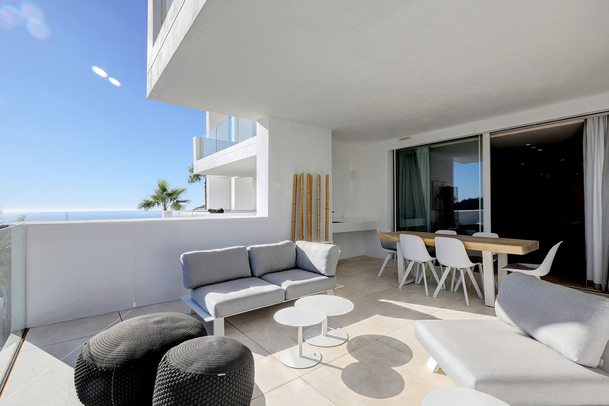 2 Bed Apartment for sale in Ojén Costa Del Sol, Málaga, Spain