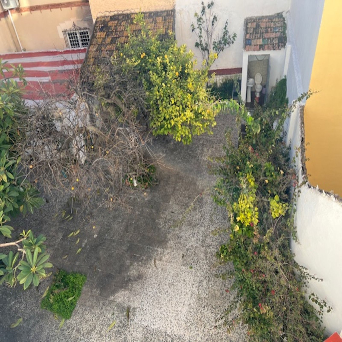 Se vende Villa - Chalet de 6 dormitorios en Málaga Ciudad, Málaga, España