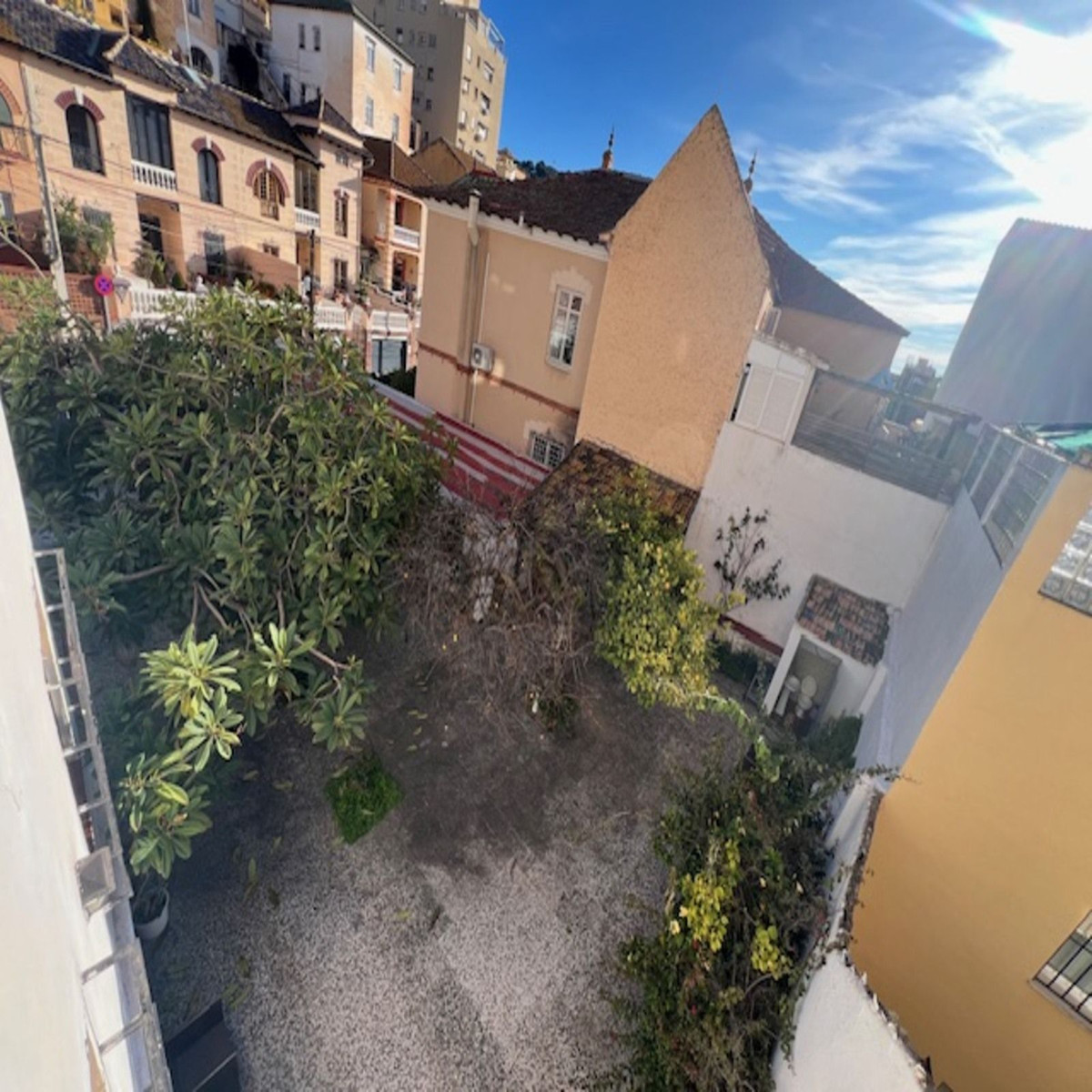 Se vende Villa - Chalet de 6 dormitorios en Málaga Ciudad, Málaga, España