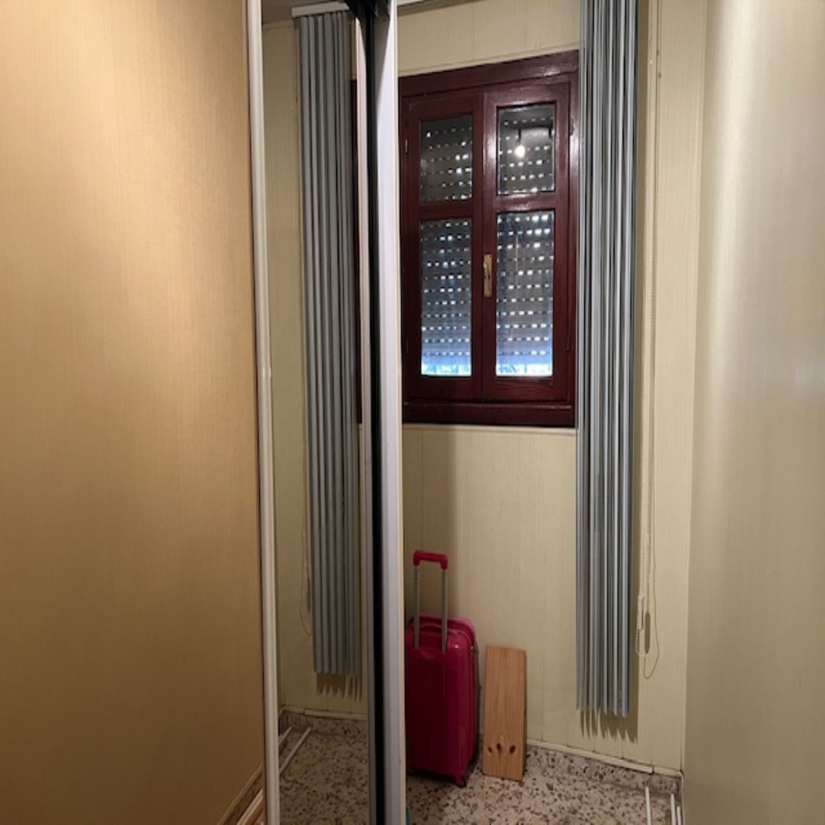 Se vende Villa - Chalet de 6 dormitorios en Málaga Ciudad, Málaga, España