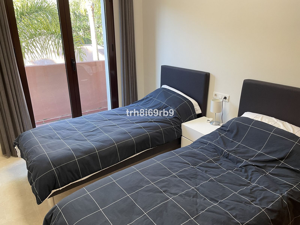 Se vende Pareada de 3 dormitorios en Costa Del Sol, Málaga, España