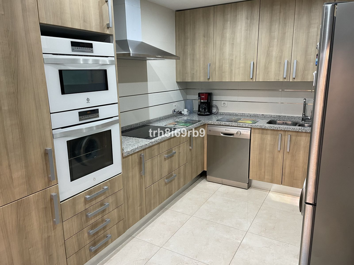 Se vende Pareada de 3 dormitorios en Costa Del Sol, Málaga, España
