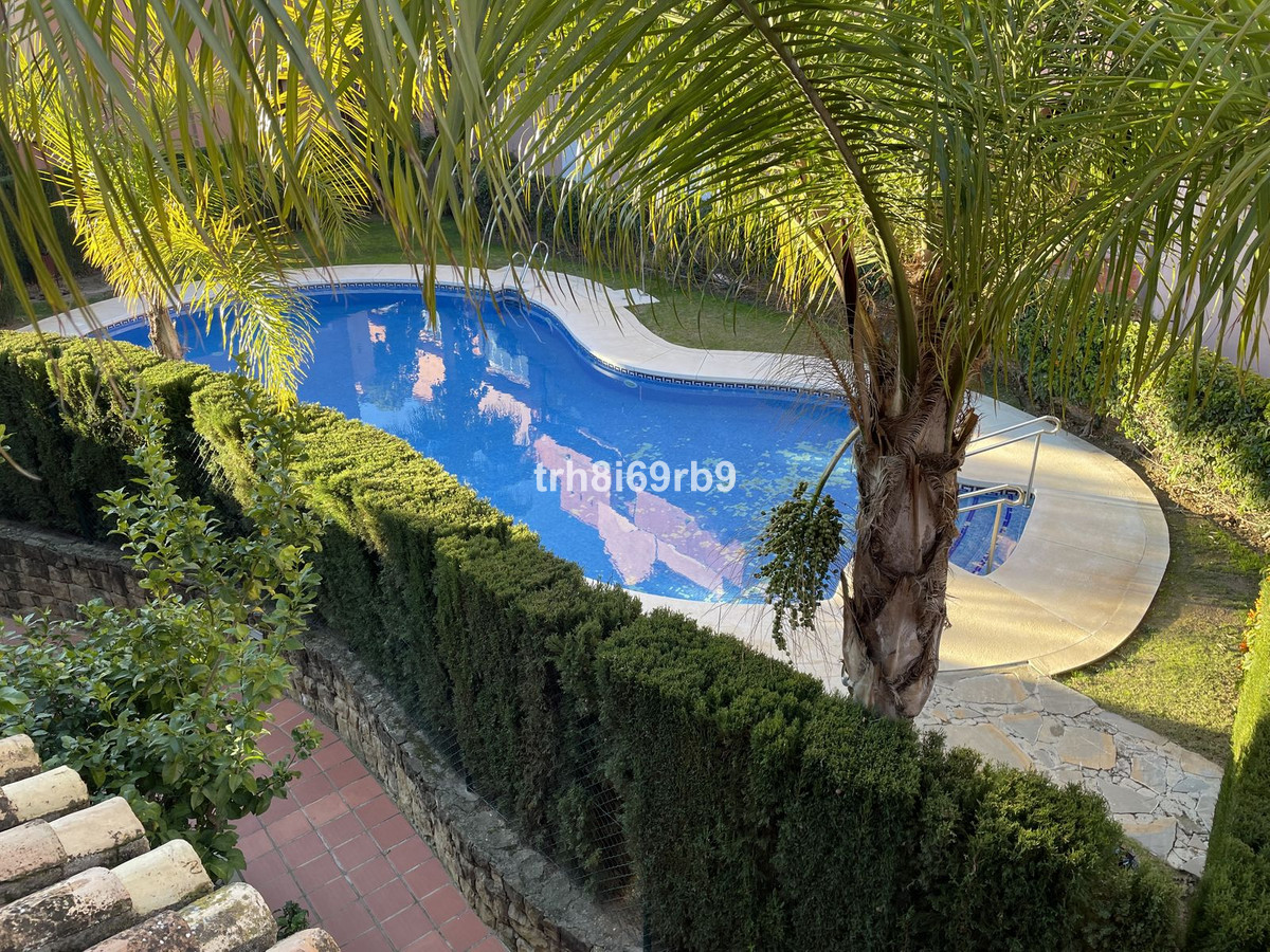 Se vende Pareada de 3 dormitorios en Costa Del Sol, Málaga, España