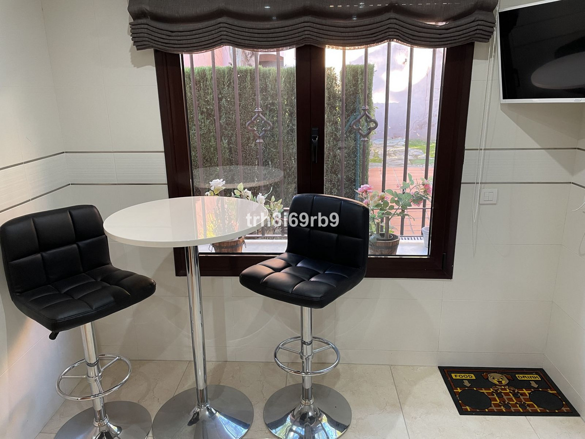 Se vende Pareada de 3 dormitorios en Costa Del Sol, Málaga, España