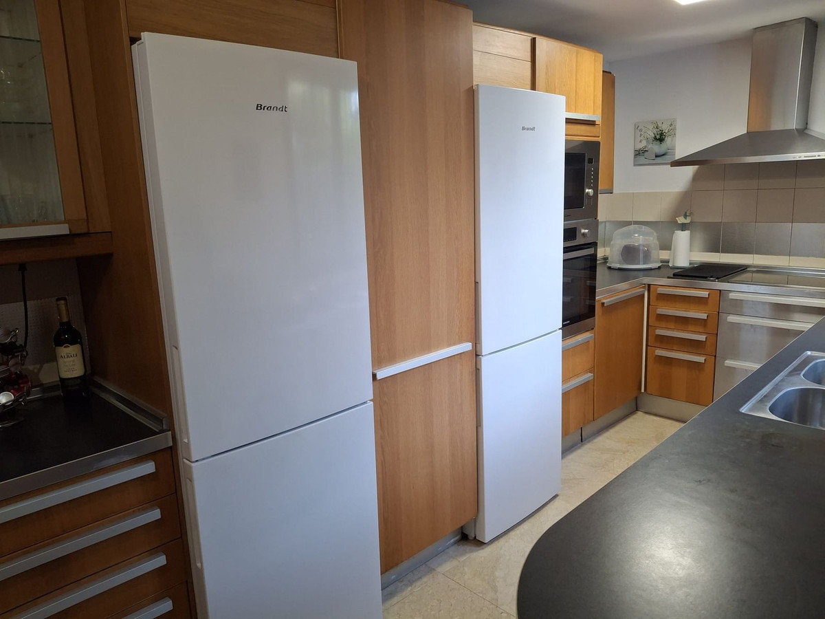 2 Bed Townhouse for sale in Atalaya Costa Del Sol, Málaga, Spain