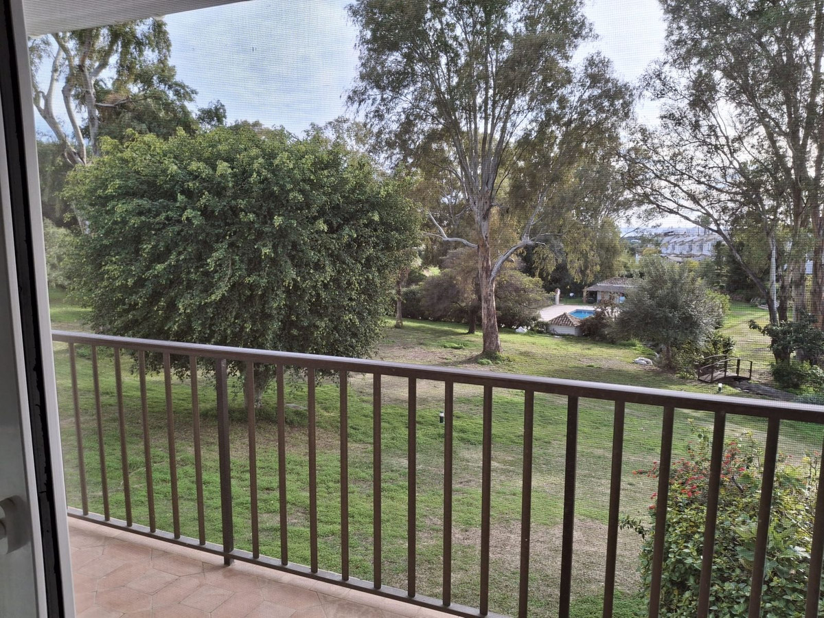 2 Bed Townhouse for sale in Atalaya Costa Del Sol, Málaga, Spain