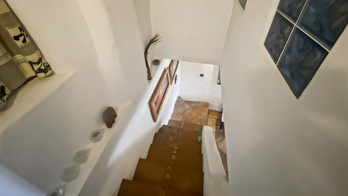 9 Bed Townhouse for sale in Villanueva Del Rosario Costa Del Sol, Málaga, Spain