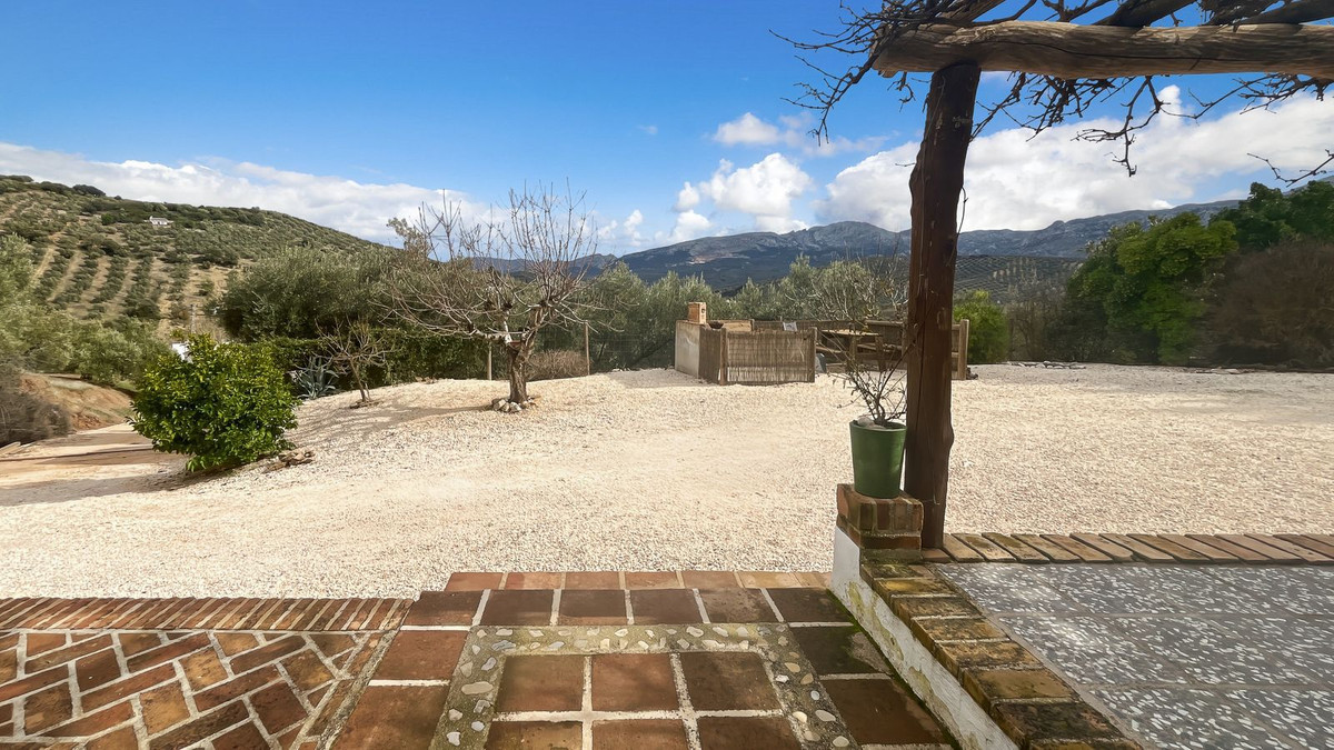 9 Bed Townhouse for sale in Villanueva Del Rosario Costa Del Sol, Málaga, Spain