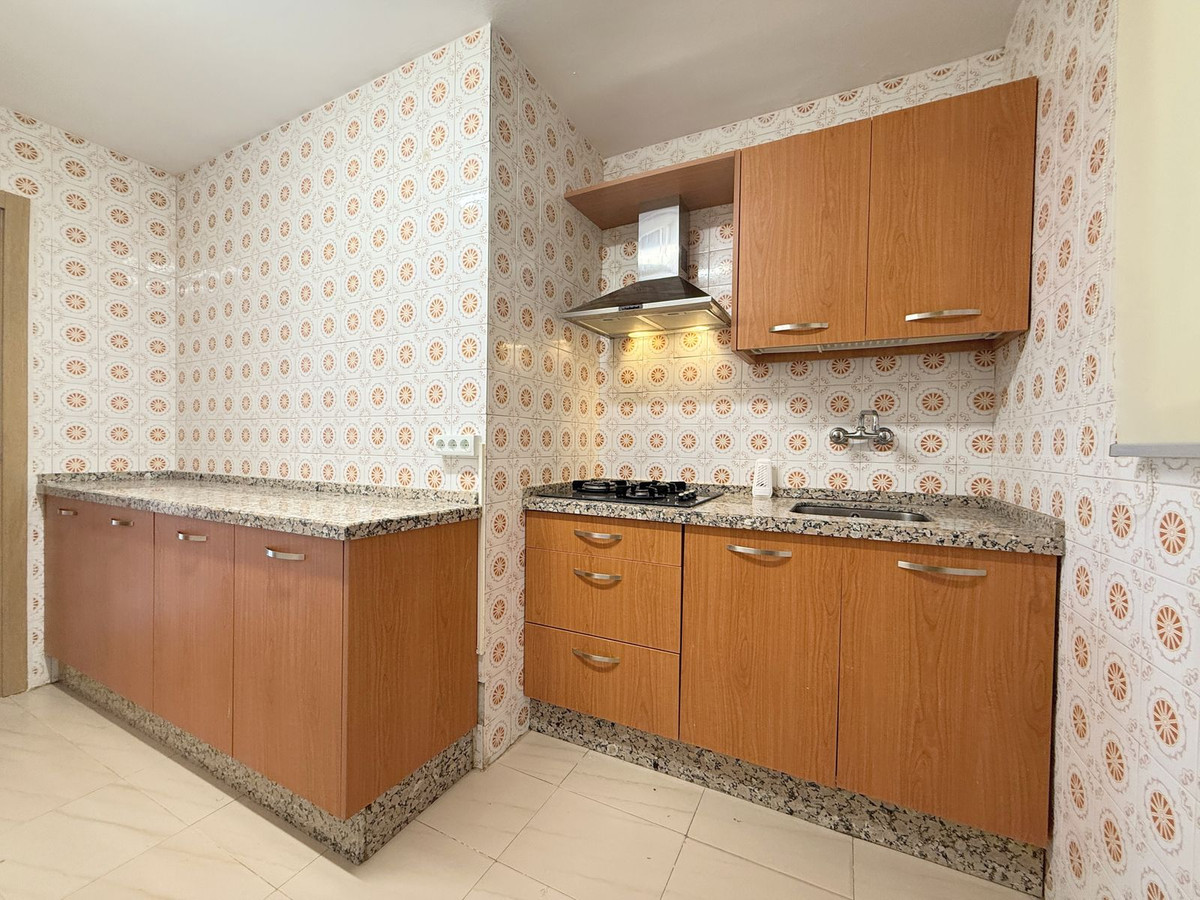 4 Bed Apartment for sale in San Luis De Sabinillas Costa Del Sol, Málaga, Spain