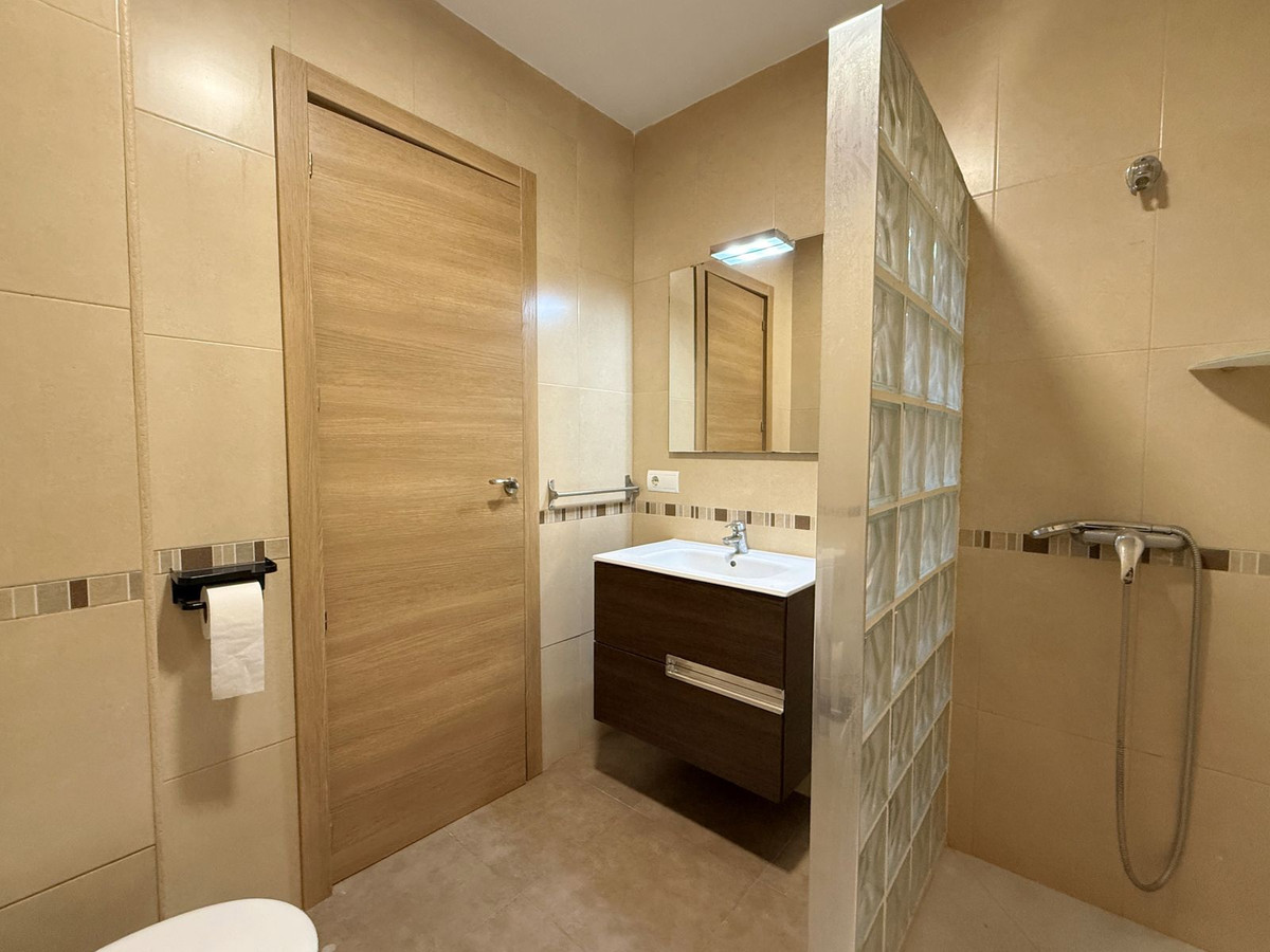 4 Bed Apartment for sale in San Luis De Sabinillas Costa Del Sol, Málaga, Spain