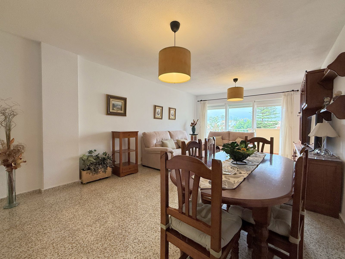 4 Bed Apartment for sale in San Luis De Sabinillas Costa Del Sol, Málaga, Spain