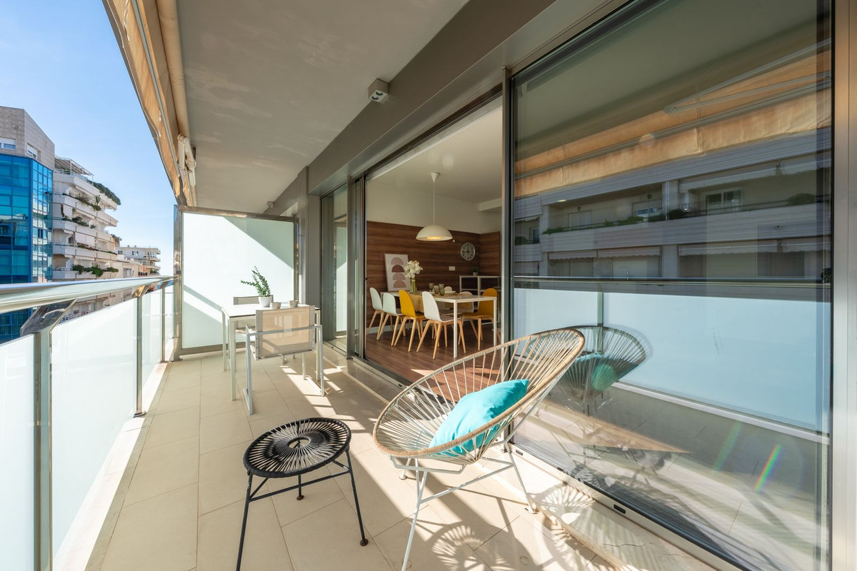 2 Bed Apartment for sale in Marbella Costa Del Sol, Málaga, Spain