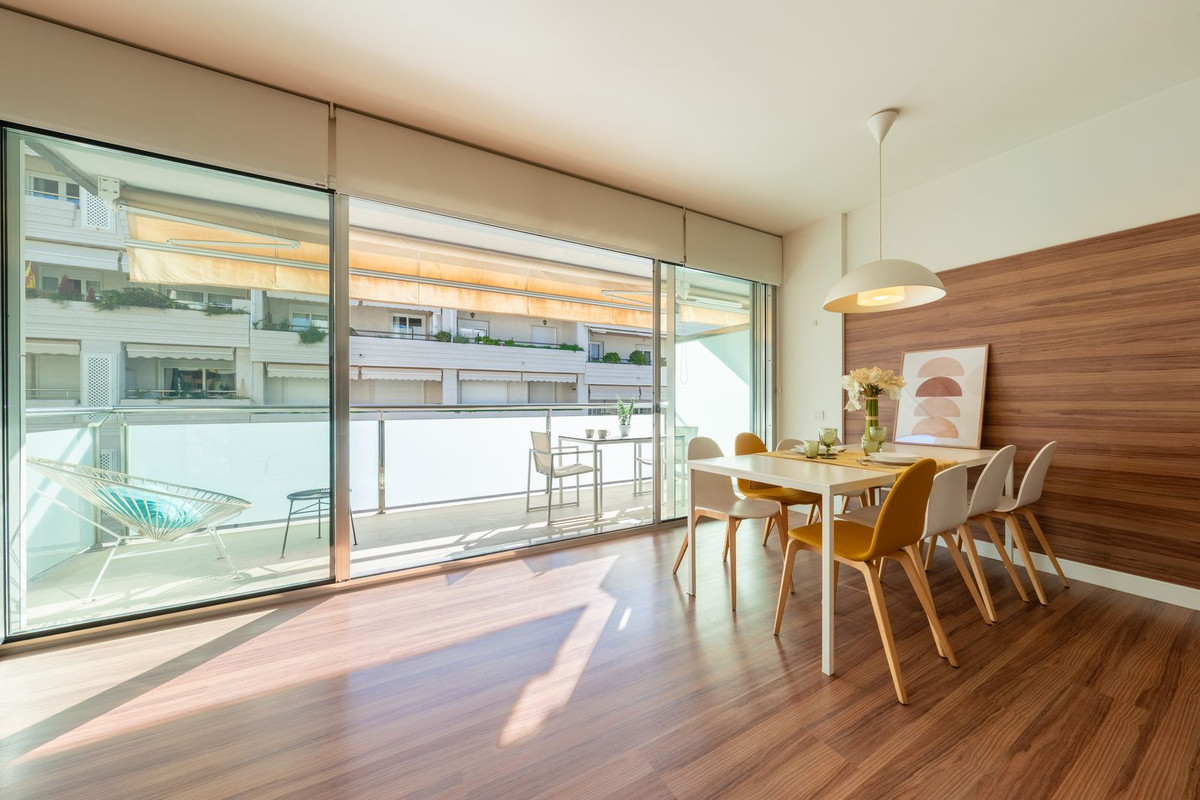2 Bed Apartment for sale in Marbella Costa Del Sol, Málaga, Spain
