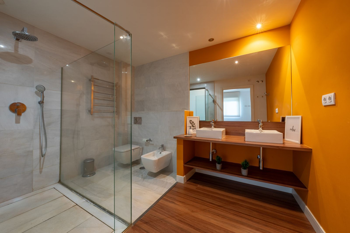 2 Bed Apartment for sale in Marbella Costa Del Sol, Málaga, Spain
