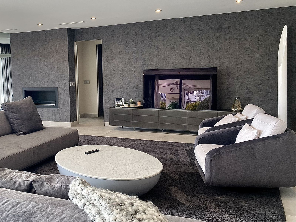 4 Bed Apartment for sale in Los Flamingos Costa Del Sol, Málaga, Spain