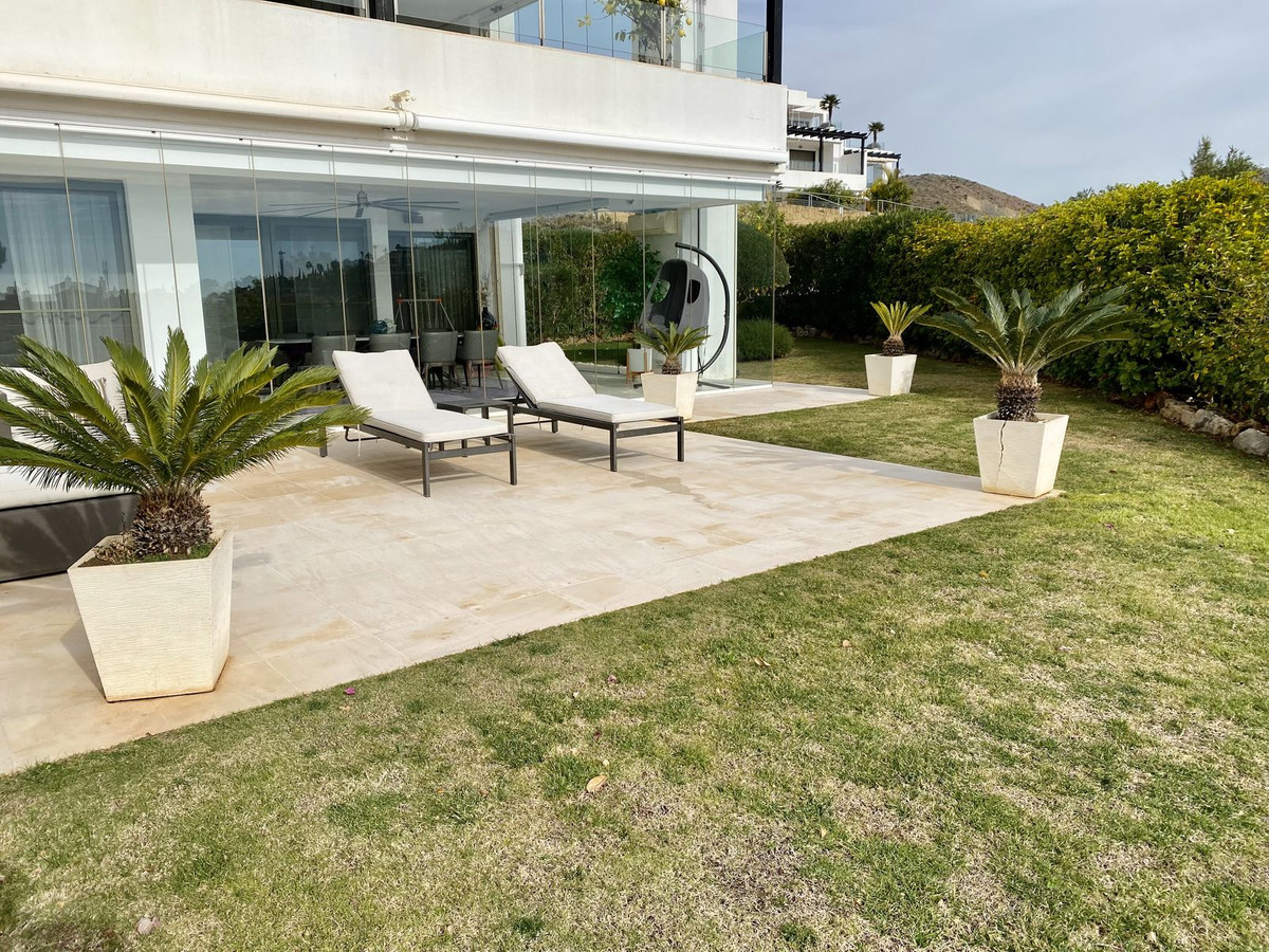 4 Bed Apartment for sale in Los Flamingos Costa Del Sol, Málaga, Spain