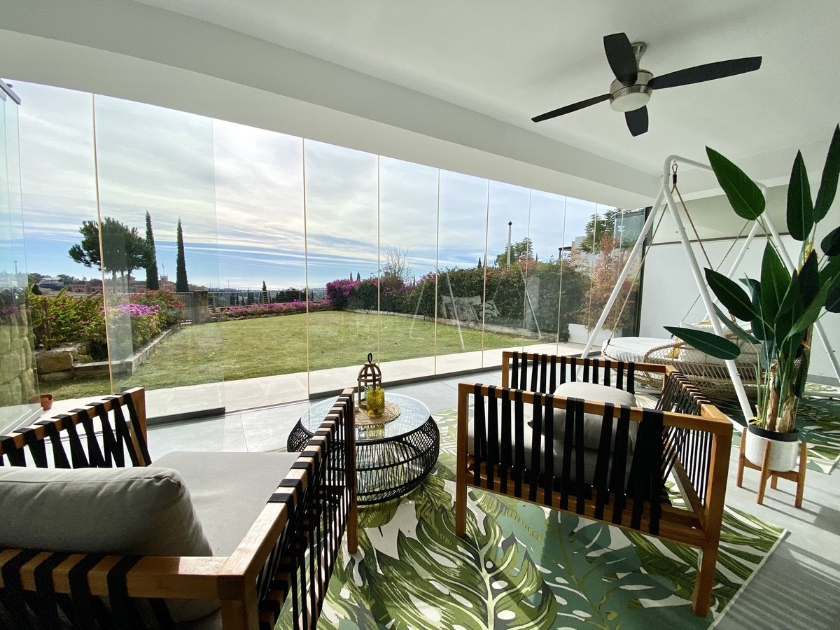 4 Bed Apartment for sale in Los Flamingos Costa Del Sol, Málaga, Spain