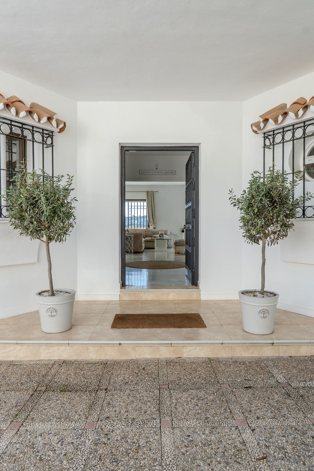 6 Bed Townhouse for sale in Mijas Costa Del Sol, Málaga, Spain