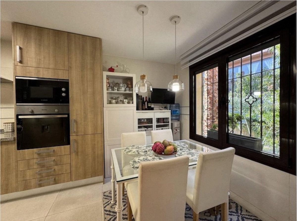 3 Bed Townhouse for sale in Estepona Costa Del Sol, Málaga, Spain