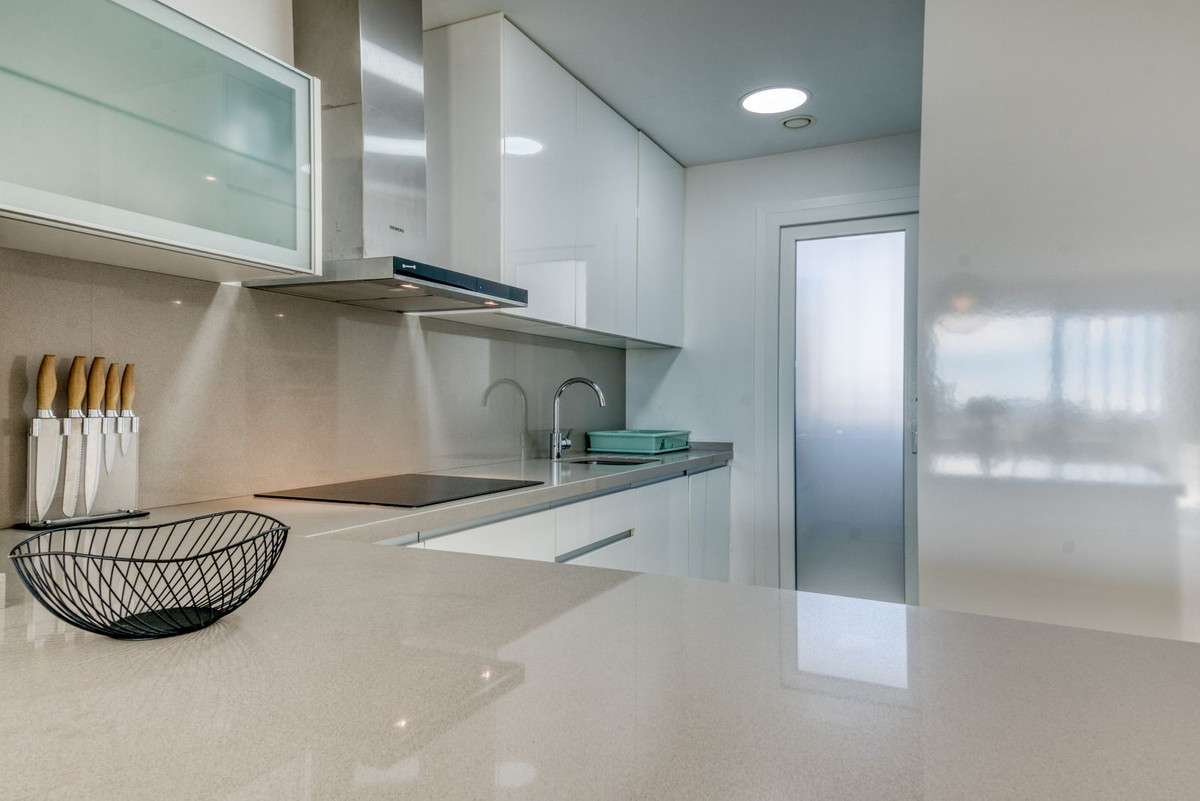 2 Bed Apartment for sale in Estepona Costa Del Sol, Málaga, Spain