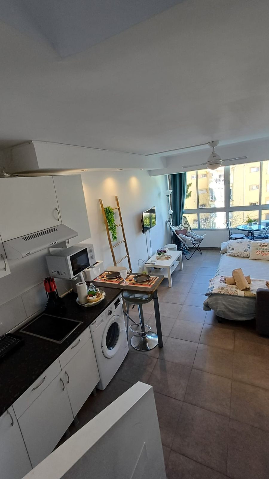Se vende Estudio Planta Media de 1 dormitorios en Costa Del Sol, Málaga, España